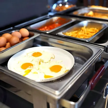 Sky Roof 3* Λευκωσία