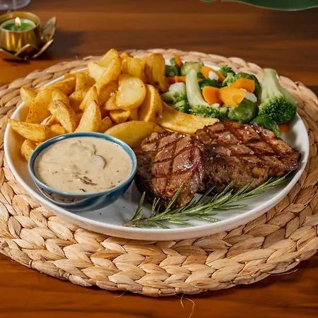 Sky Roof 3* Λευκωσία