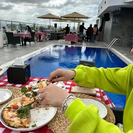 Sky Roof Ξενοδοχείο