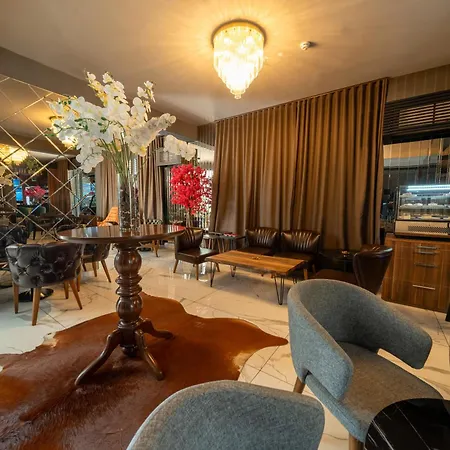 Sky Roof 3* Nicosia