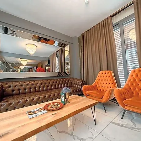 Hotel Sky Roof Nikosia