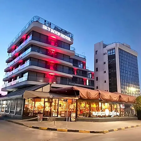 Sky Roof Hotel 3*