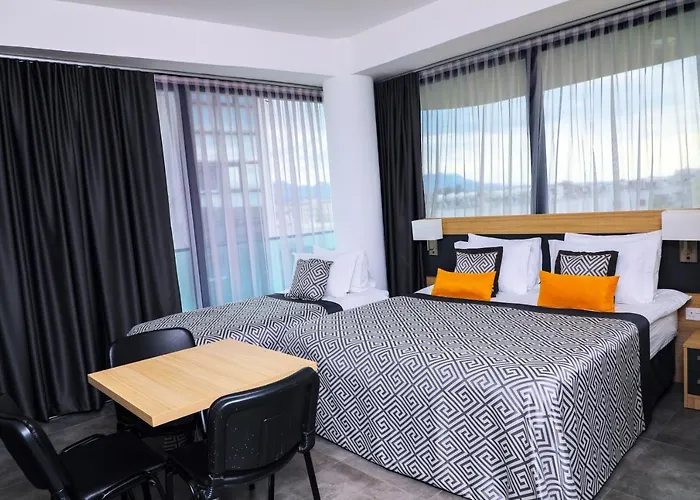 Sky Roof 3* 尼科西亚