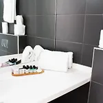Sky Roof Hotel